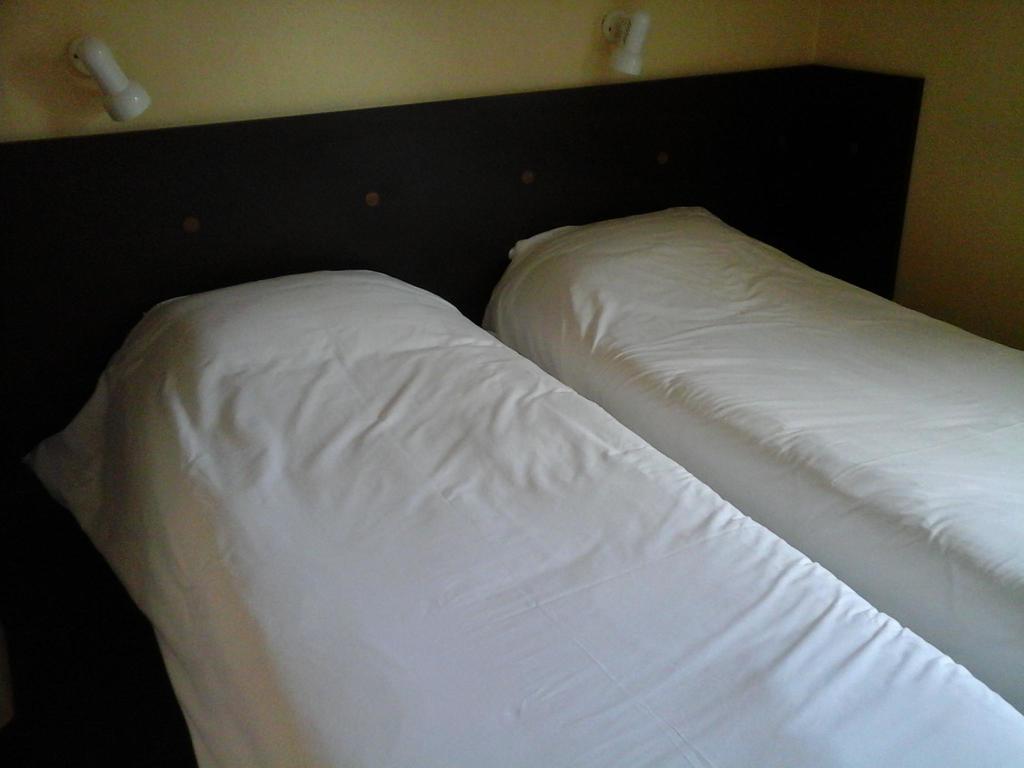 Fasthotel Angers Beaucouzé Habitación foto